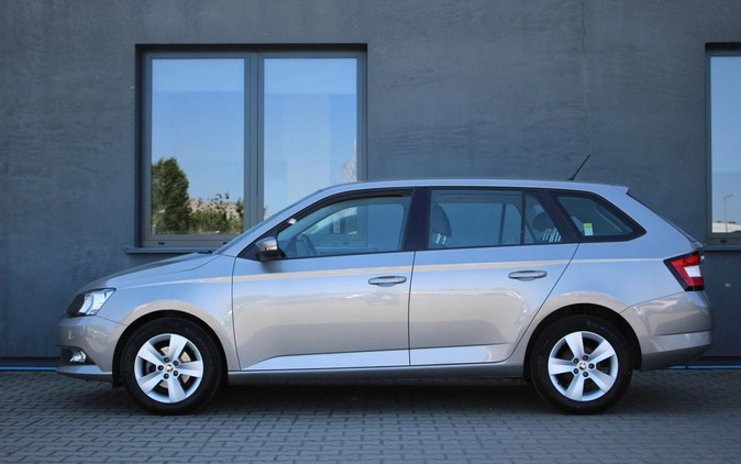 Skoda Fabia cena 39900 przebieg: 73765, rok produkcji 2017 z Stronie Śląskie małe 277
